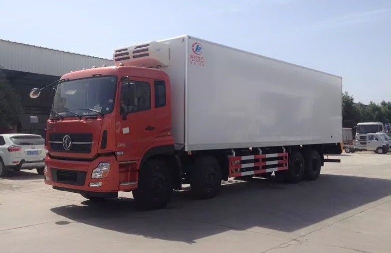 甘肅程力隨車吊圖片