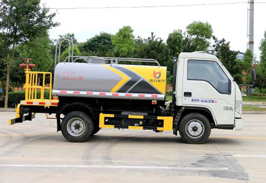 經(jīng)濟(jì)實(shí)惠的選擇：程力灑水車19方價(jià)格
