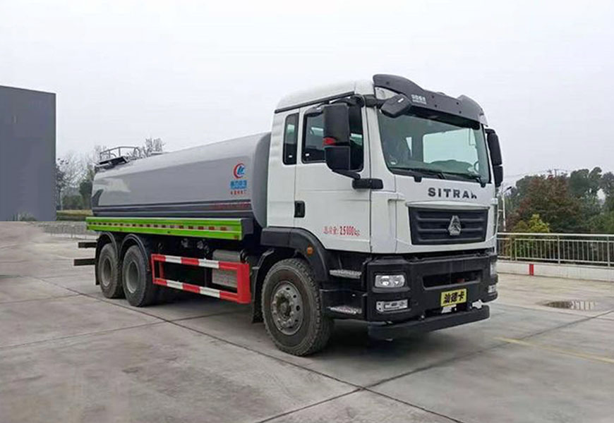 程力5噸灑水車(chē)：品質(zhì)保證
