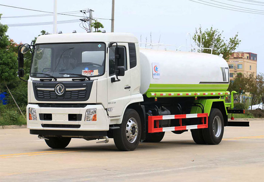 程力專用汽車股份有限公司：安徽福田灑水車 定制價(jià)格
