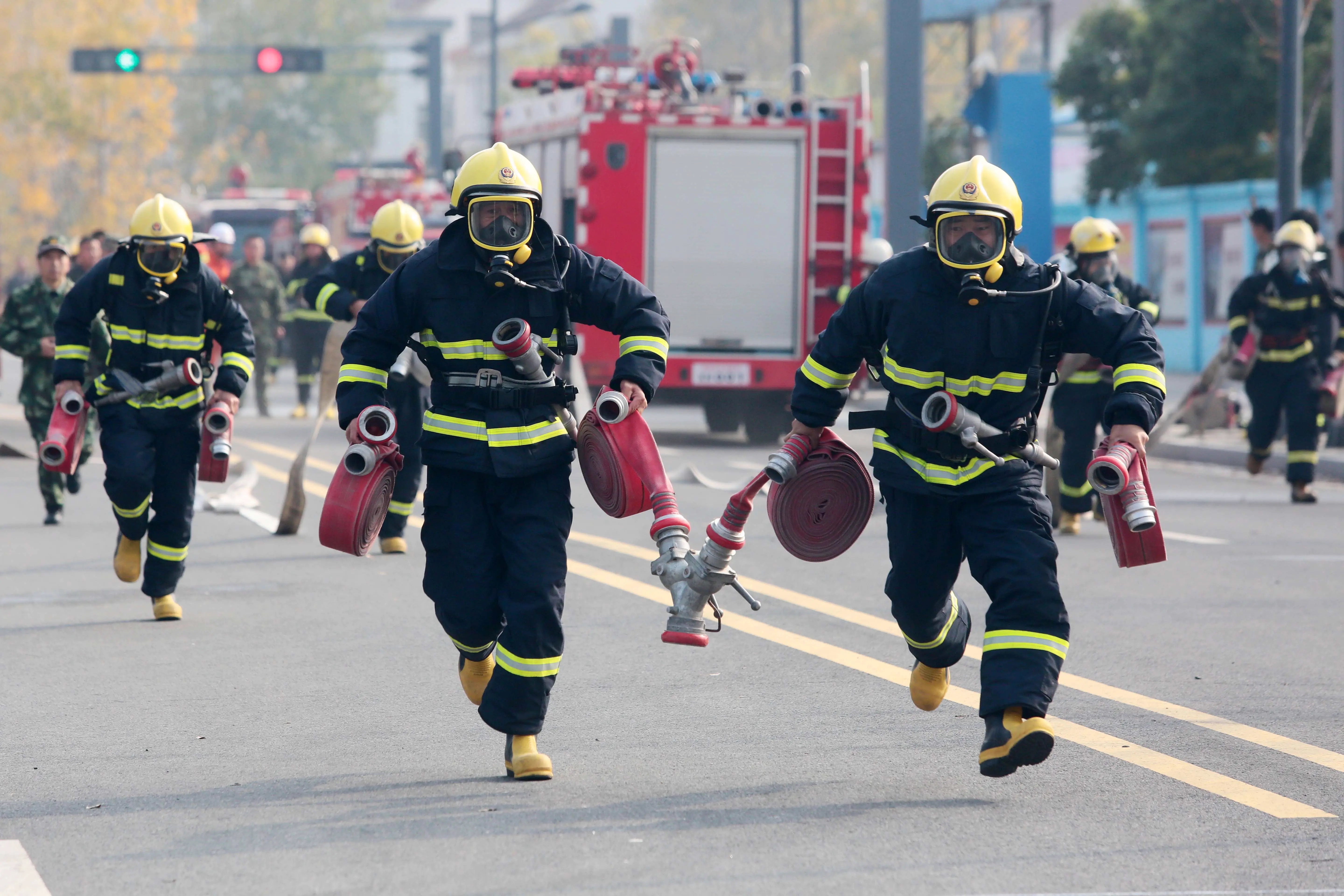 程力汽車：消防車及消防部隊歸哪個部門管？