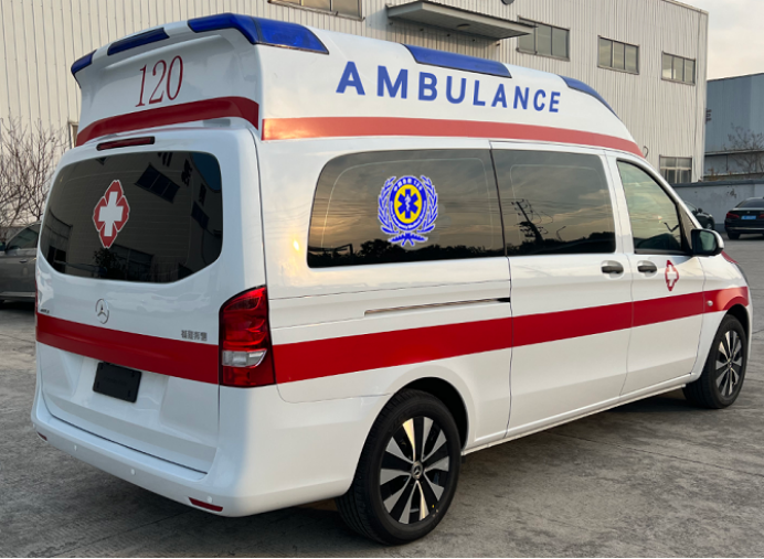 奔馳 威霆 救護(hù)車(圖4) 奔馳 威霆 救護(hù)車(圖4)
